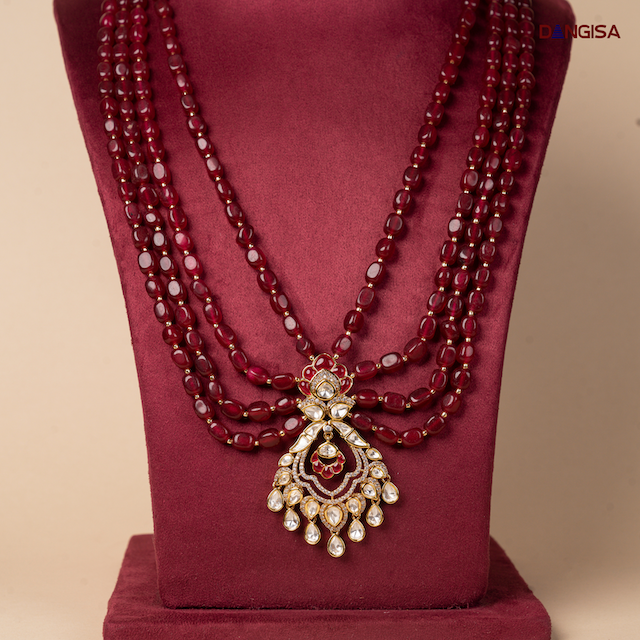 The Ruby-Red Kundan Crest Maala