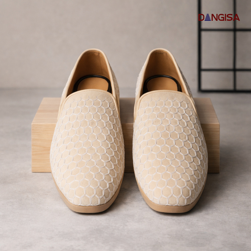 The Textured Black Mule