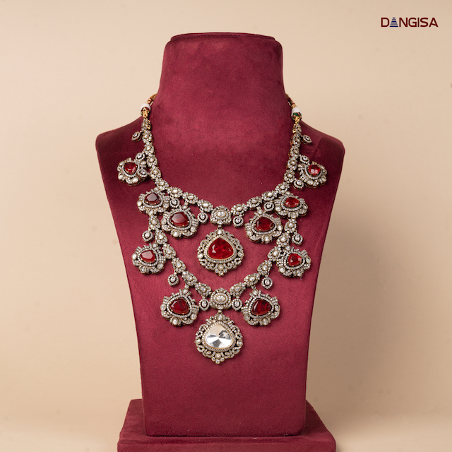 The Grand Crimson & Emerald Bib Maala