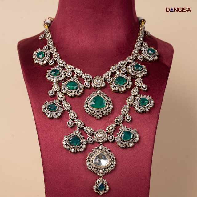 The Grand Crimson & Emerald Bib Maala