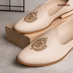 The Ivory Crest Loafer Mojari